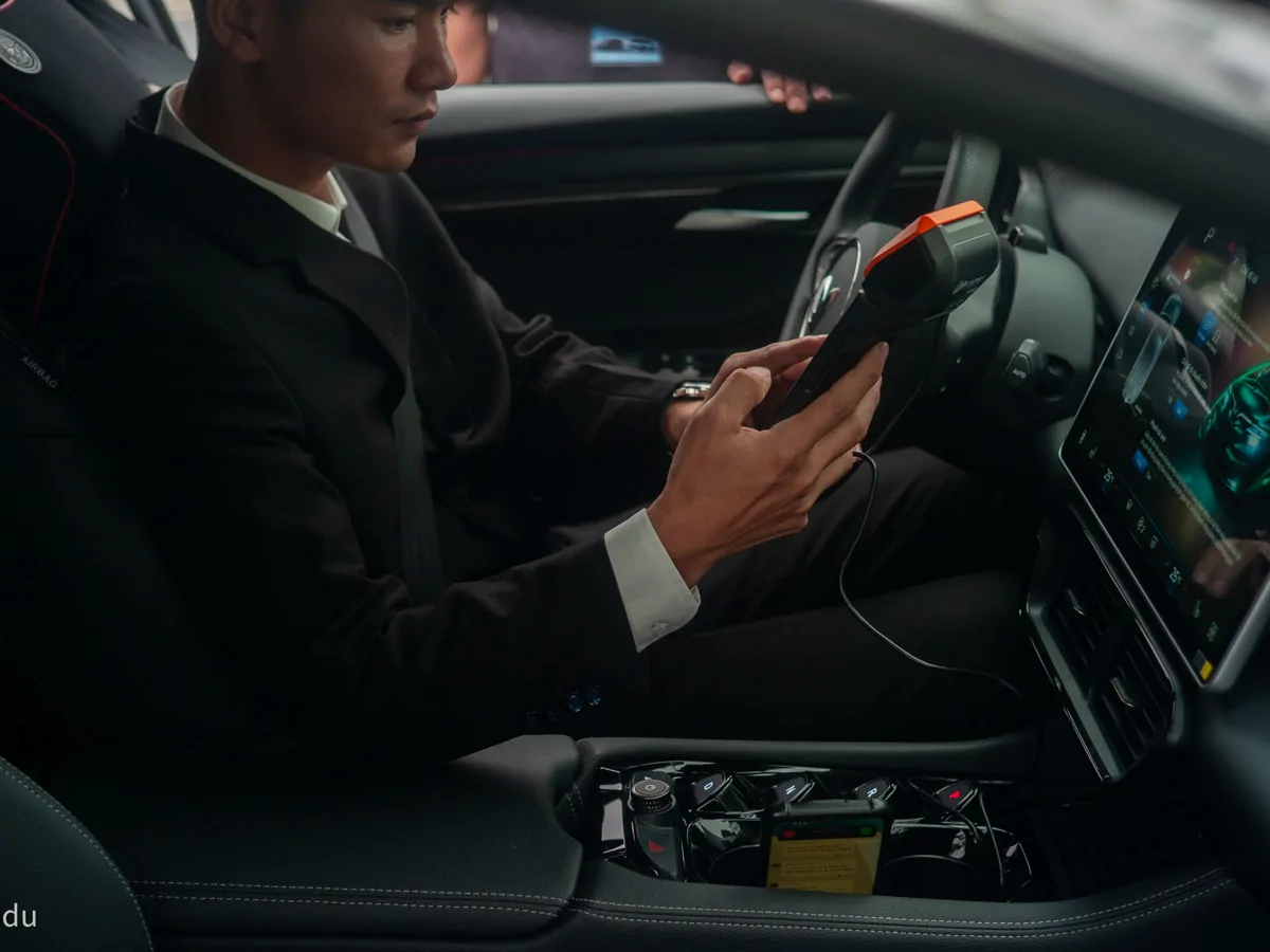 Nội thất taxi car sạch sẽ, hiện đại